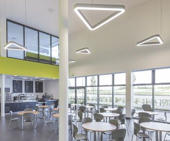 TRIANGLE-R - Triangular light fixtures